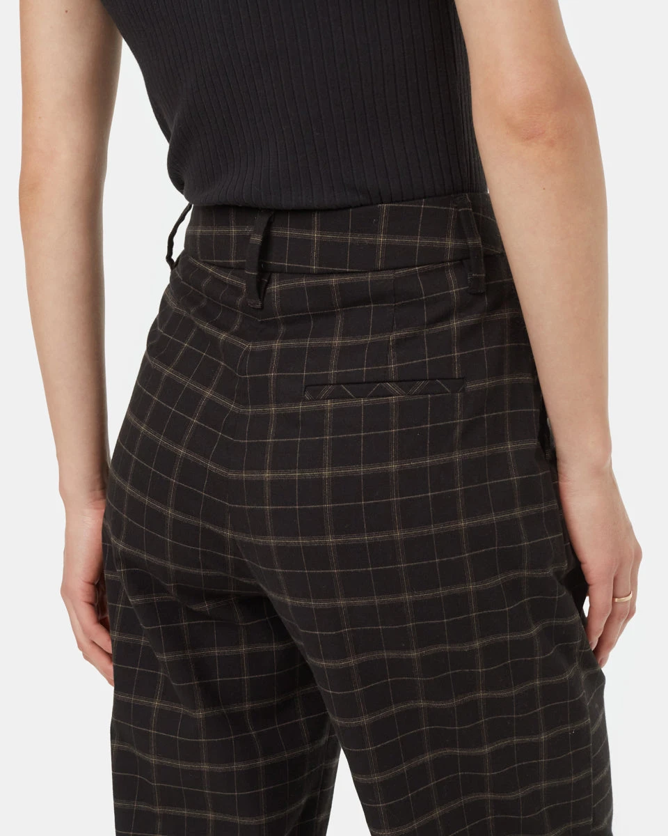 Tentree Soft EcoTwill Pleat Front Pant - Image 5