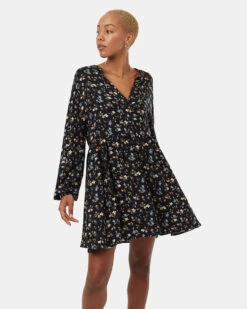Tentree EcoWoven Crepe Longsleeve Dress