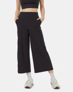Tentree InMotion Cropped Wide Leg Pant